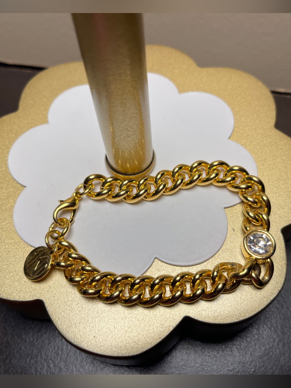 Anne Klein vintage bracelet Good tone cub link with Crystal solitaire , like new